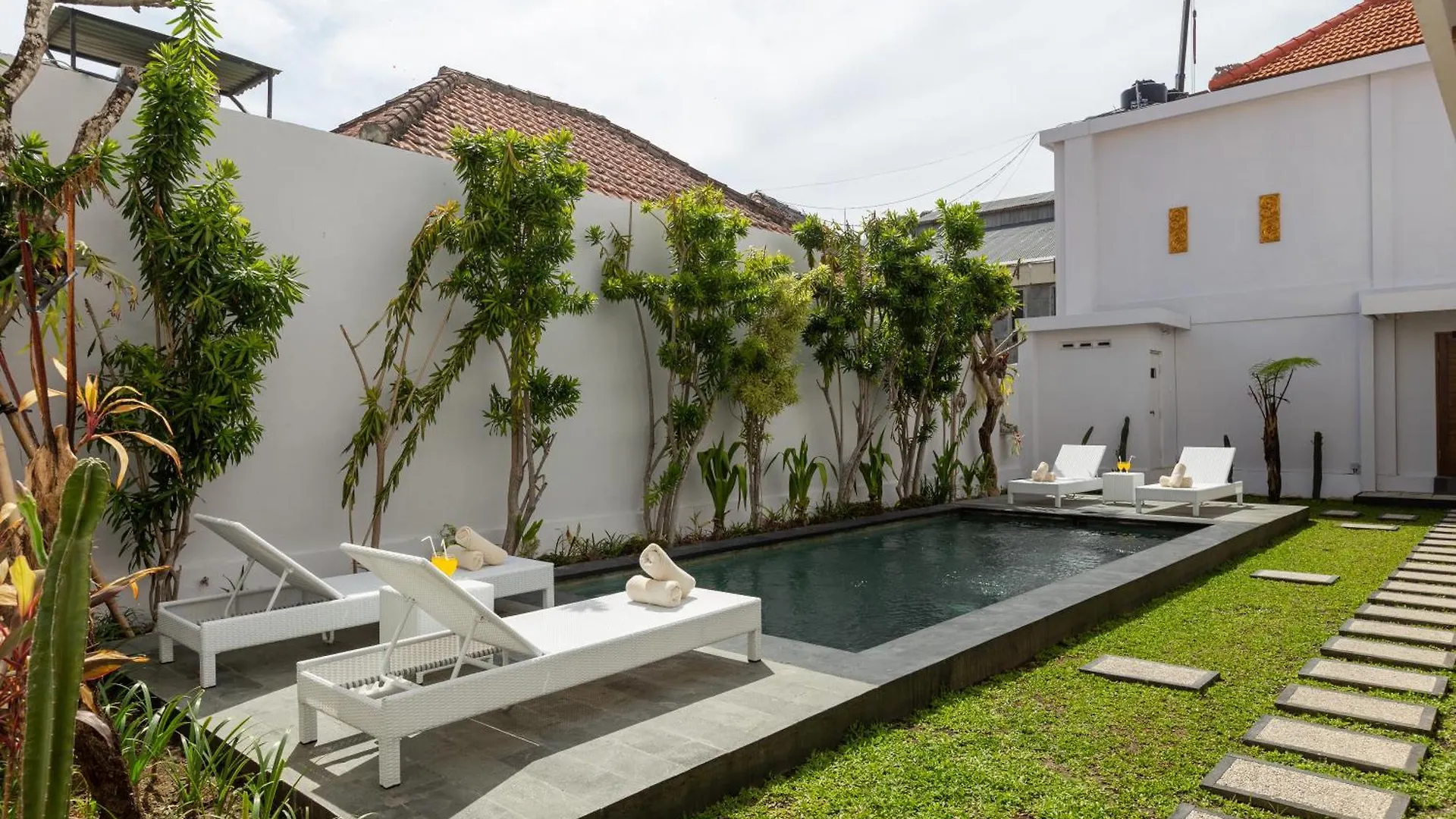 Maisaba Seminyak Loft & Villas 0*, Seminyak (Bali)